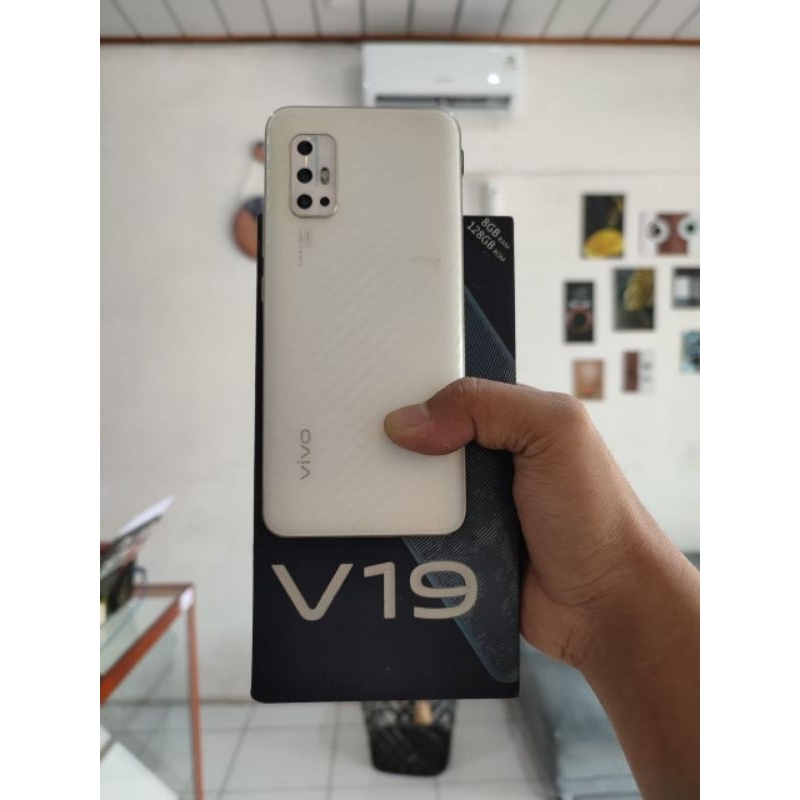 vivo v19 8/128