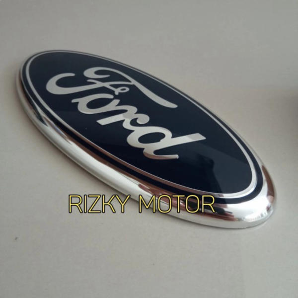 TERBAIK Emblem FORD Grill Depan Ford Fiesta 1.400 cc  1.600 cc