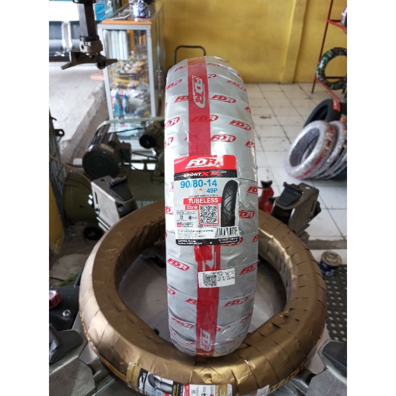 Ban tubeless matic FDR Sport XR EVO 90/80 Ring 14