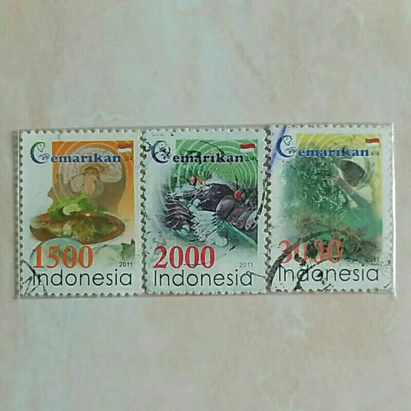 

(AB) Perangko Indonesia 2011 Gemar Ikan Set 3pcs Used