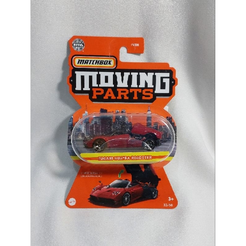 Matchbox Moving Parts Pagani Huayra Roadster Merah