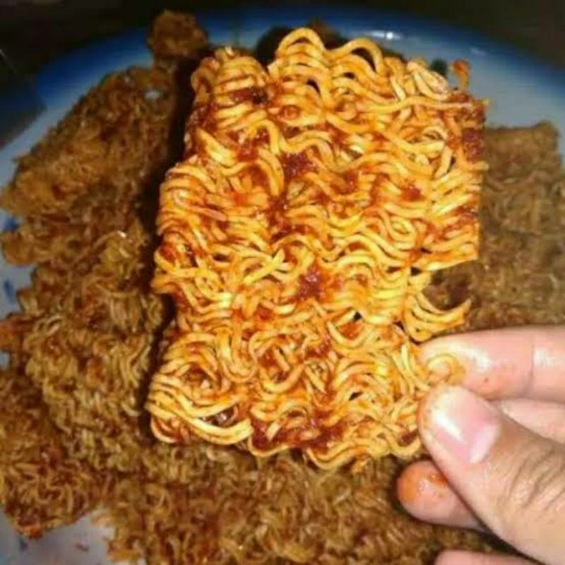 

Mie kriting pedas