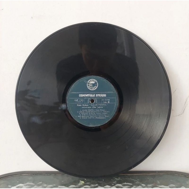 Vinyl Piringan Hitam 12 inch Ernie Djohan - Salam Tempel