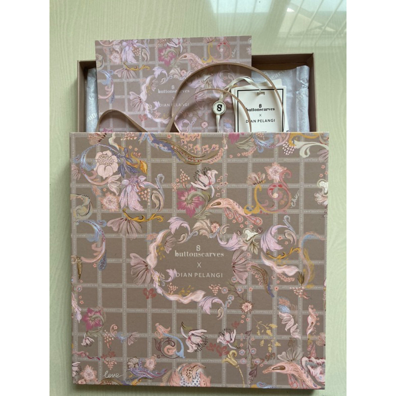 (Preloved) Buttonscarves x Dian Pelangi in Dijon