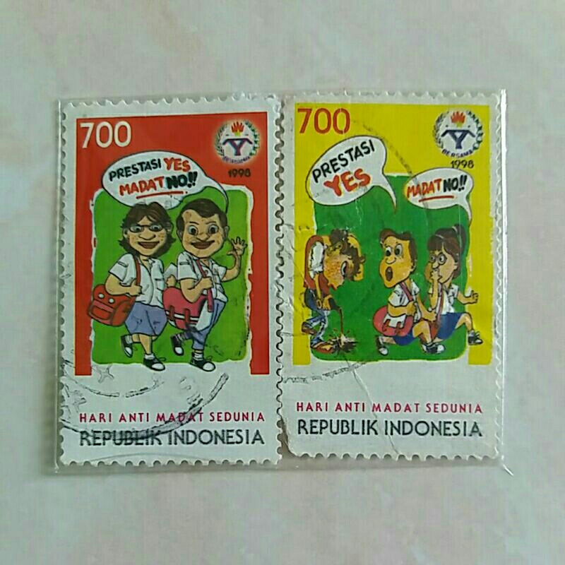 

(AB) Perangko Indonesia 1998 Hari Anti Madat Sedunia Set Lengkap 2pcs Used