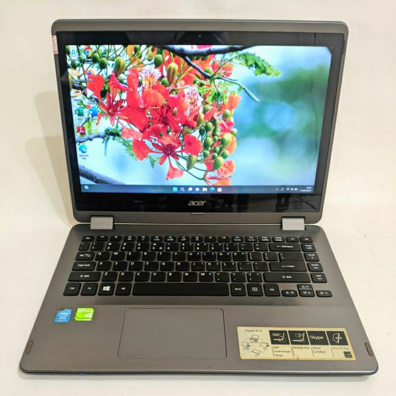 laptop Touchscreen lipat Acer aspire R14-471TG - core i7 - dual vga Nvidia 820m