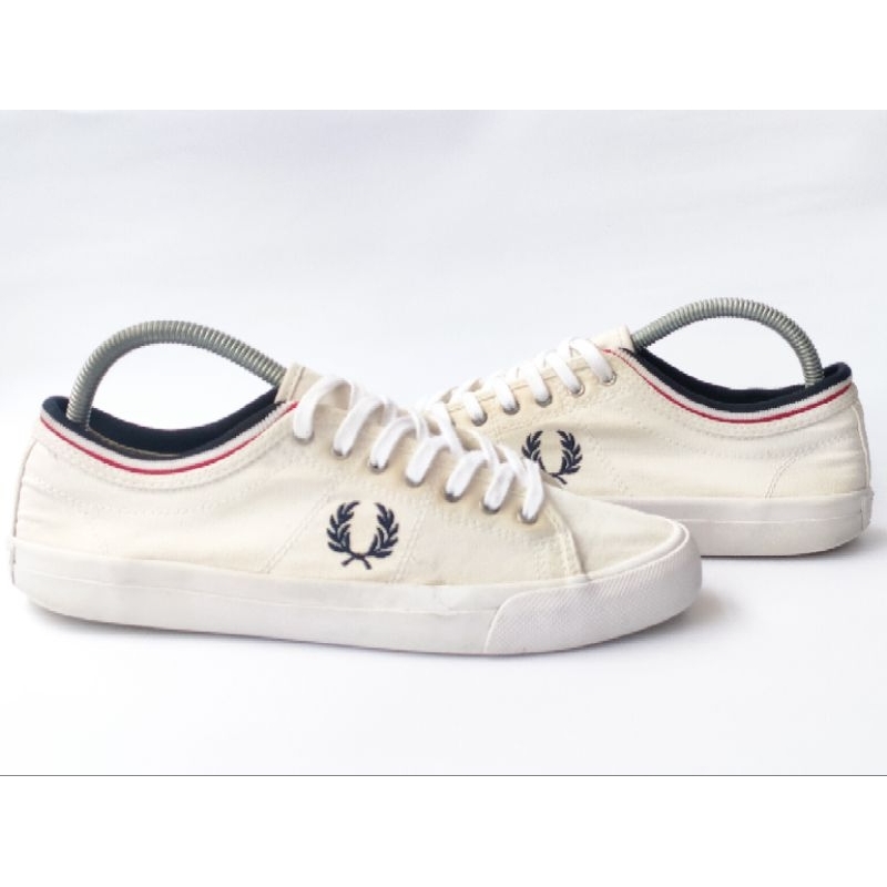 Sepatu Sneakers Fred Perry White Canvas Original (Preloved) (Second)