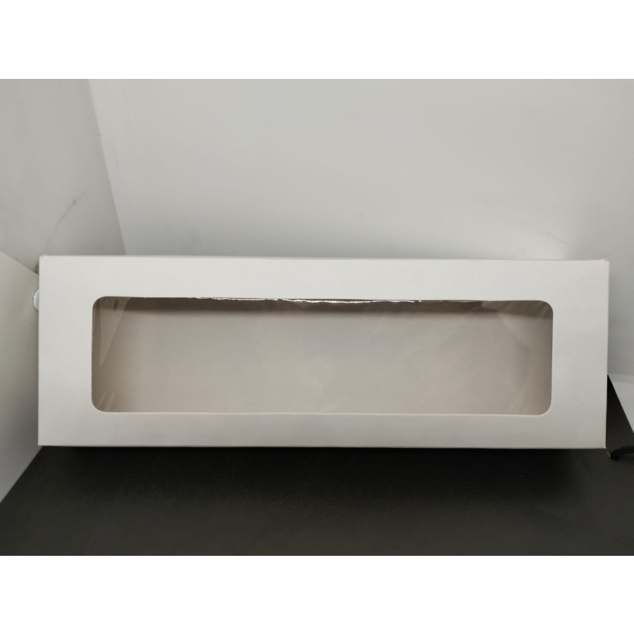 

10pcs KOTAK BROWNIES BOX PUTIH MIKA 30X10X5 CM IVORY LAMINASI 365 GSM
