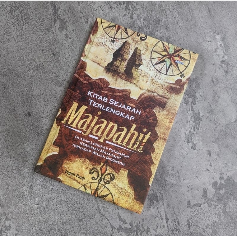 Buku Kitab Sejarah Terlengkap Majapahit