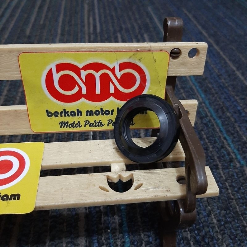 Yamaha 125 Z ZR sil oli oil seal roda velg tromol palang depan