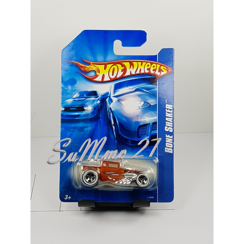 Hotwheels bone shaker orange