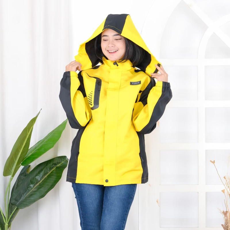 Jaket Anti Air Wanita Waterproof Sensor