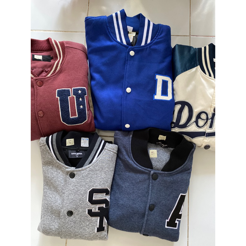 VARSITY Univ