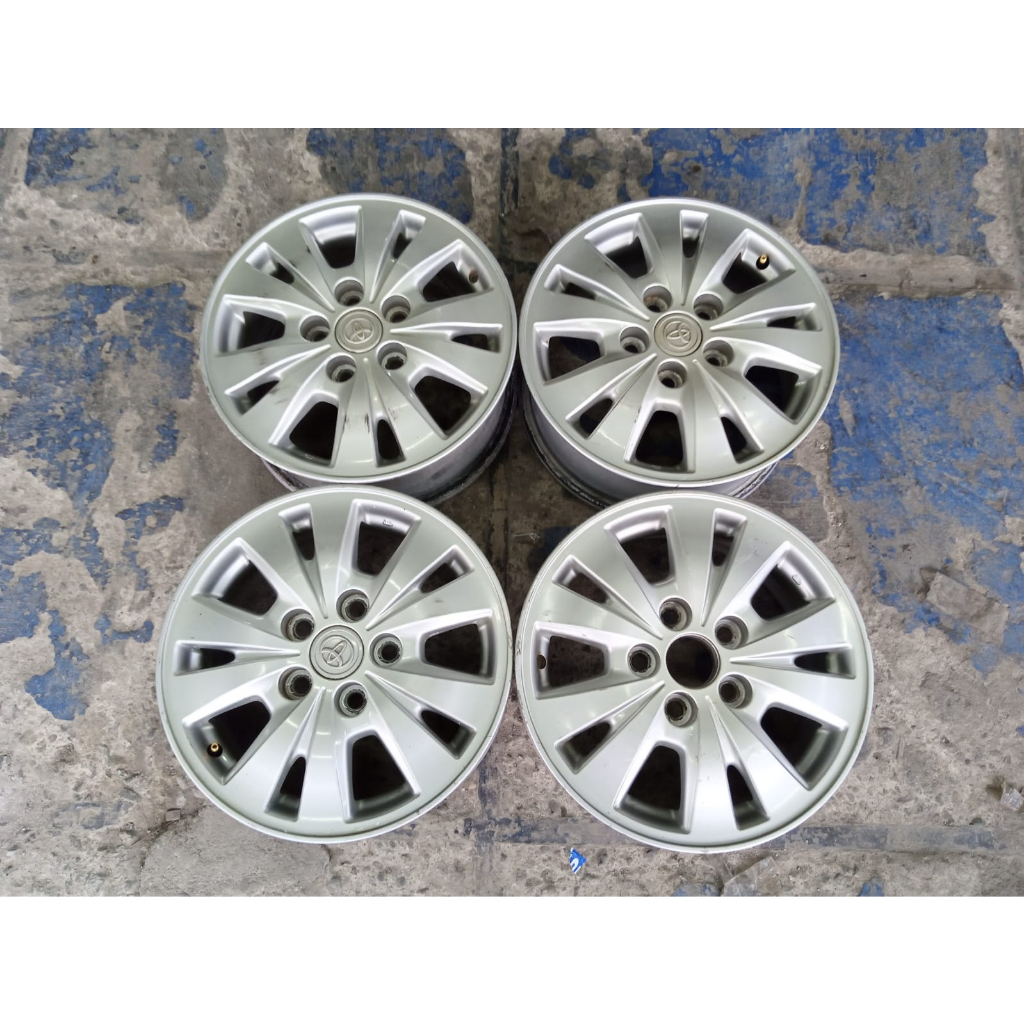 velg seken bekas murah berkualitas standar inova ring 15x5,5 lubang 5x114 seken bekas plus ban
