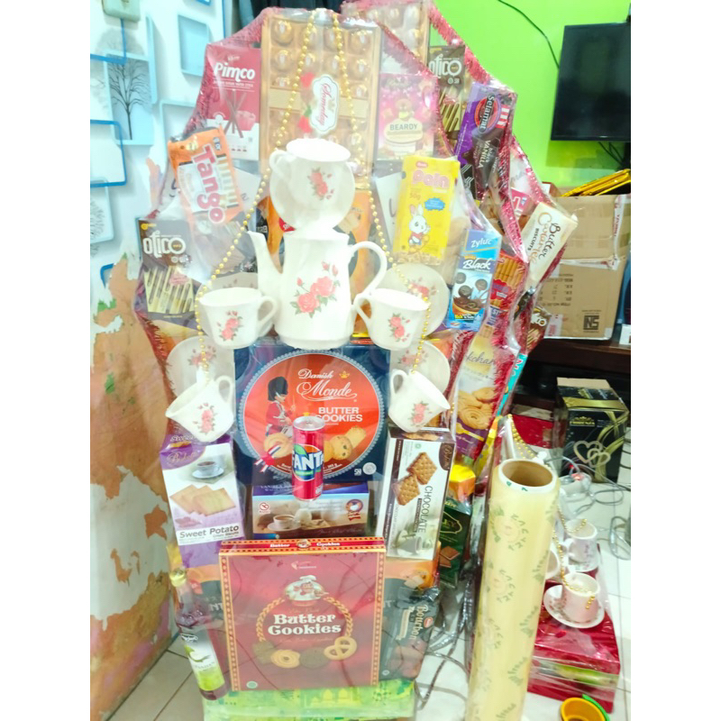 

hampers lebaran/ hampers premium/ hampers unik/ parcel lebaran/ parcel keramik