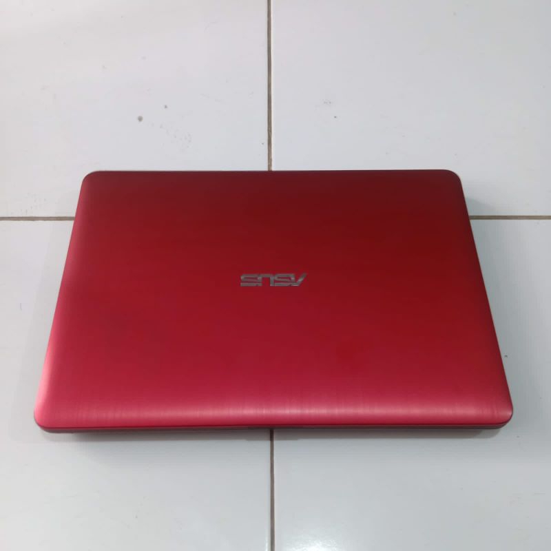 Laptop Asus intel Celeron Windows 10 Layar 14inch office lengkap ( word, excell, power poin, dll )siap pakai