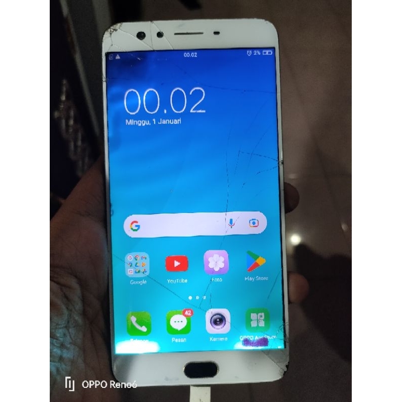Oppo F3 plus minus