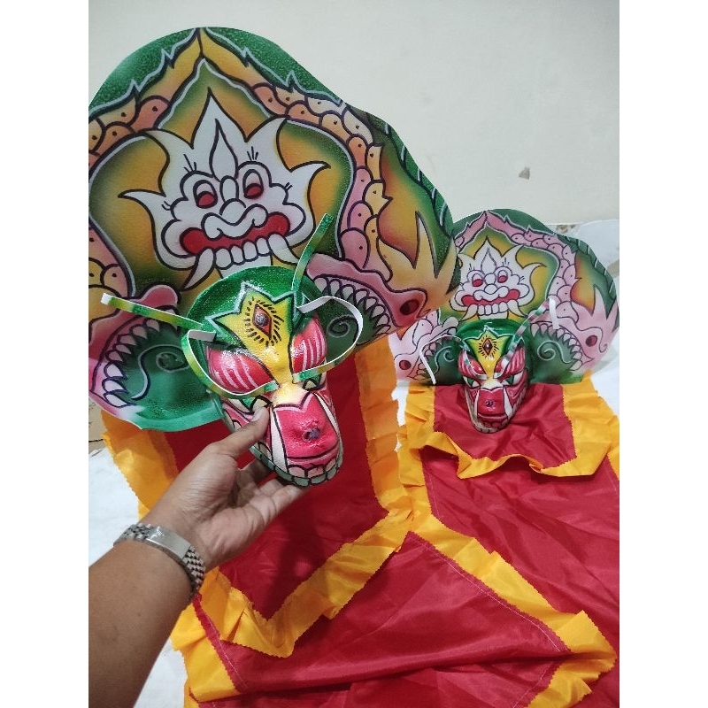 mainan anak caplok caplokan devil barong barongan kain panjang tanggung