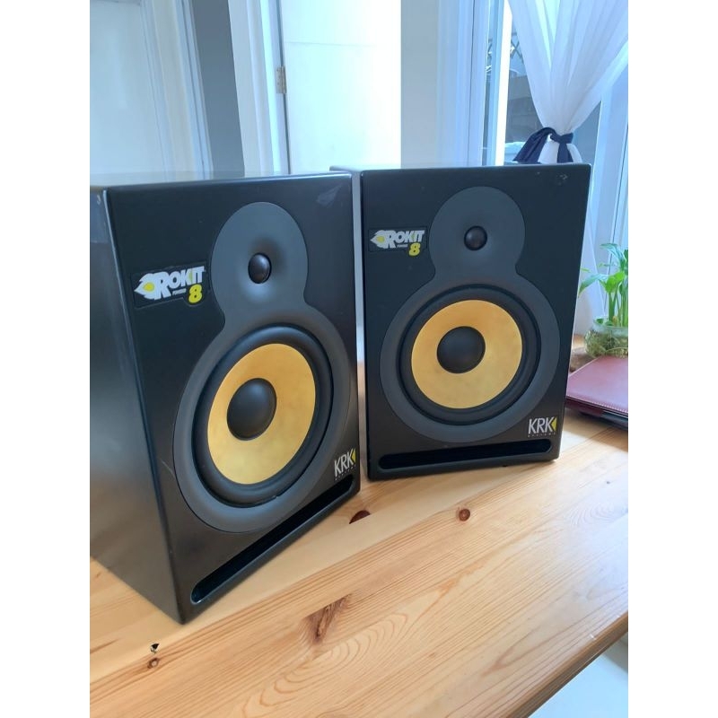 KRK ROKIT 8 POWERED NEAR FIELD SPEAKER STUDIO MONITOR