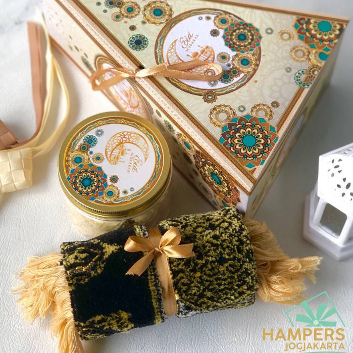 

Hampers Lebaran parcel lebaran kue lebaran hampers lebaran murah gratis kartu ucapan