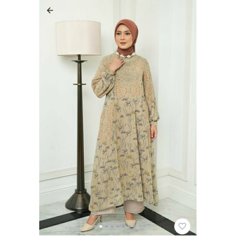 Lituhayu Raya Series  Keshwari dress dan Kayshila dress by Geulis NeW bukan preloved heaven light km