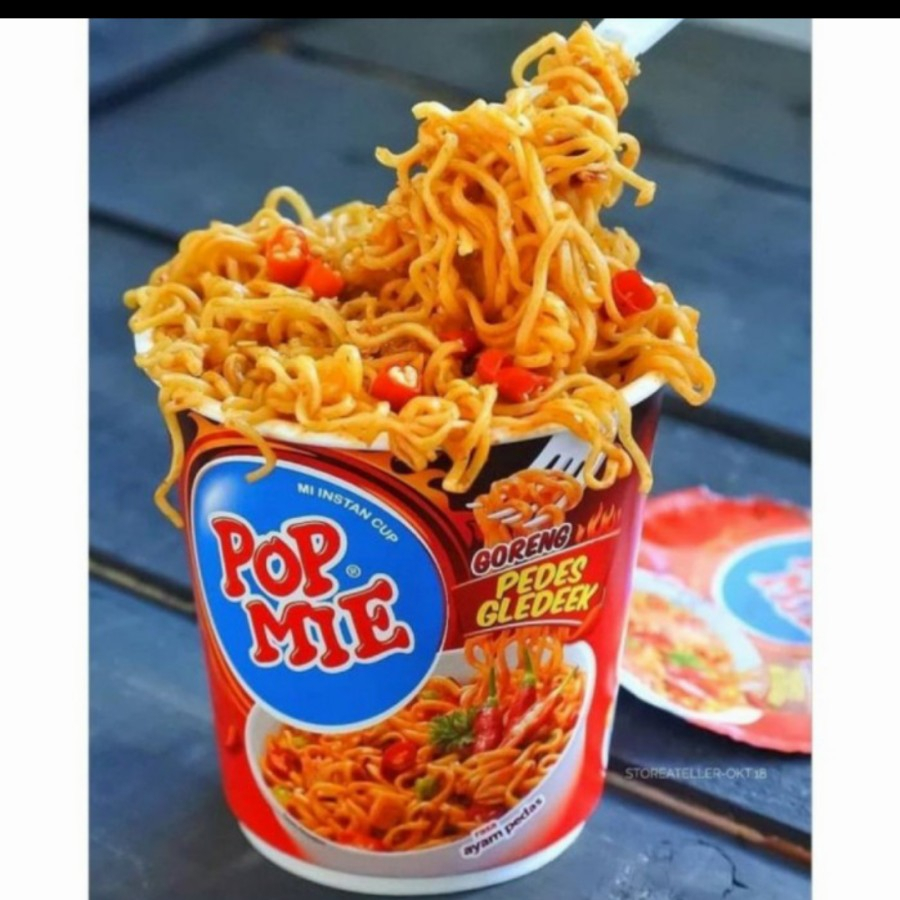 

pop mie instan goreng cup rasa pedes gledeek pedas