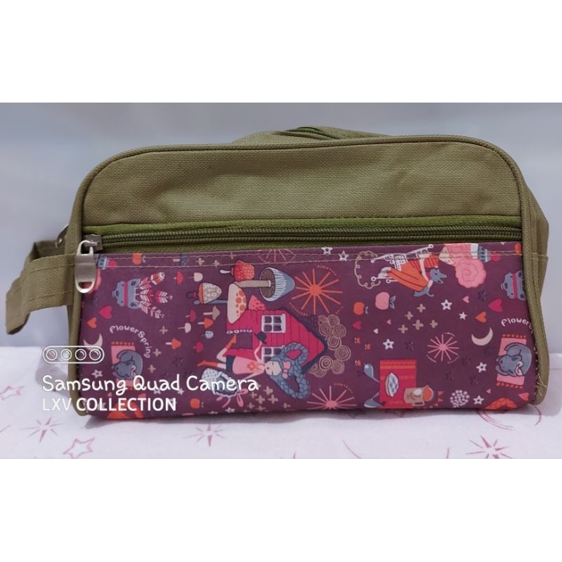 

tempat pensil / Tas kosmetik