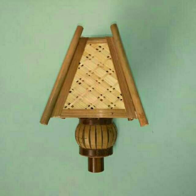 Tempat lampu dinding bambu kotak unik
