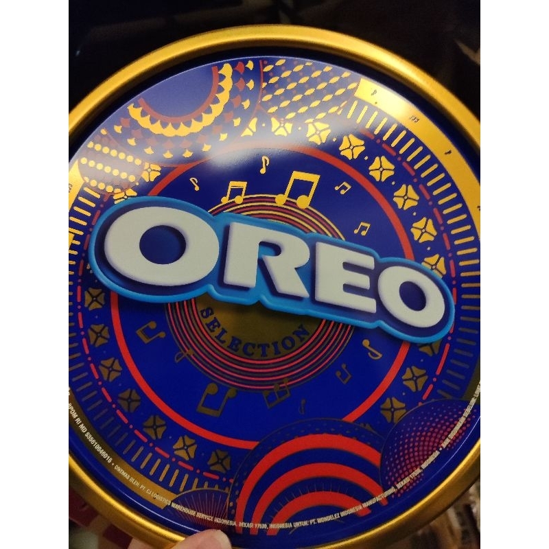 Oreo Selection Biscuit Kaleng