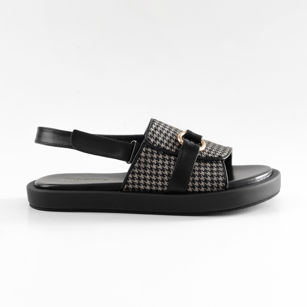 Sandal Wanita - Gianina / Laura Black Platform Sandals