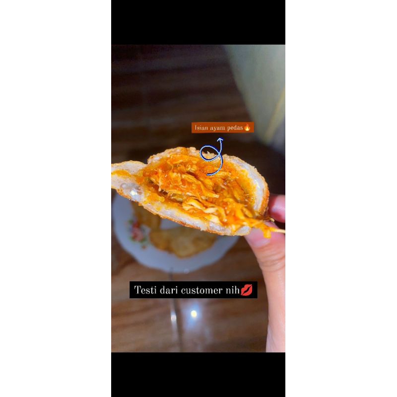 

cireng isi ayam pedas