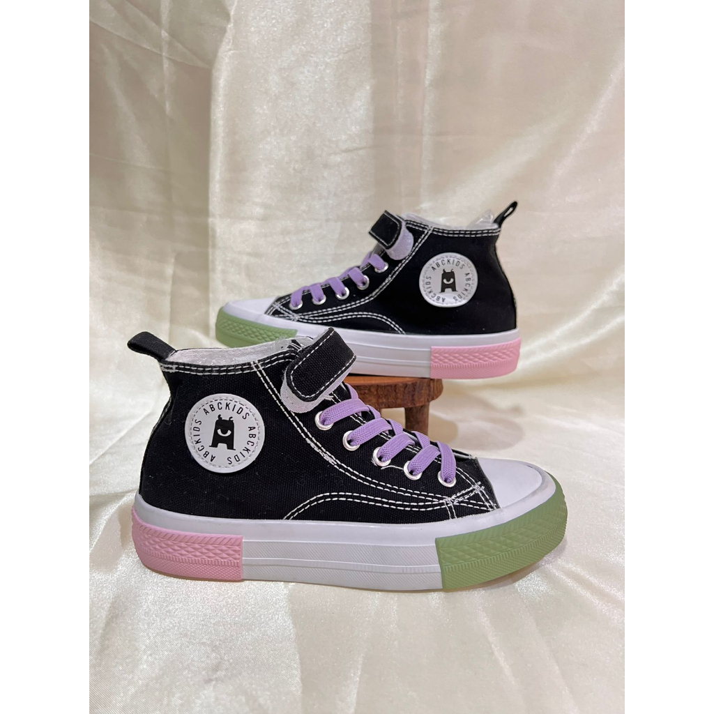 IMPORT Sepatu Anak Import Sneaker Sekolah Anak Laki-Laki Perempuan / Sepatu Canvas Anak-Mix Warna Size 30-35