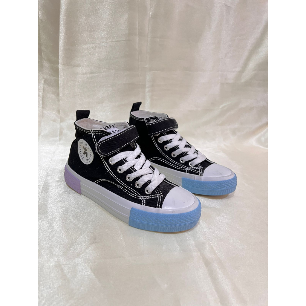 IMPORT Sepatu Anak Import Sneaker Sekolah Anak Laki-Laki Perempuan / Sepatu Canvas Anak-Mix Warna Size 30-35