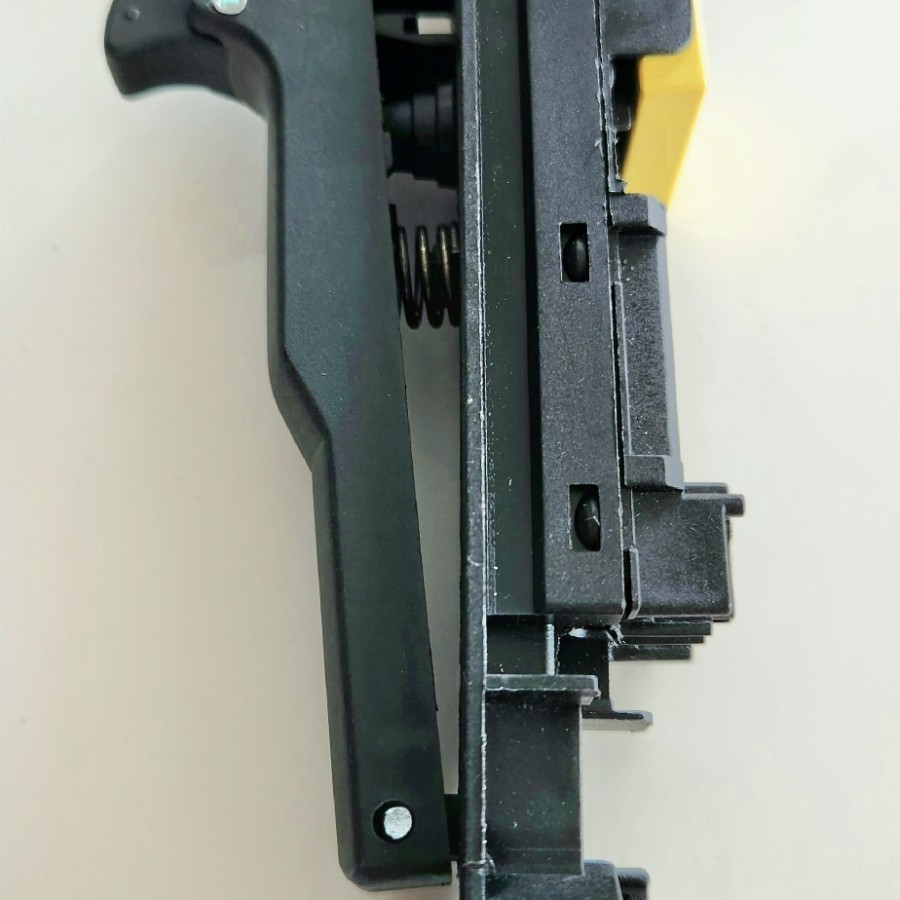 Switch Gerinda 7 Inch Makita GA7020