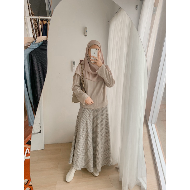 Zara Knit BUSUI FRIENDLY bukaan kiri kanan Blouse Turtleneck Original By Syamaita