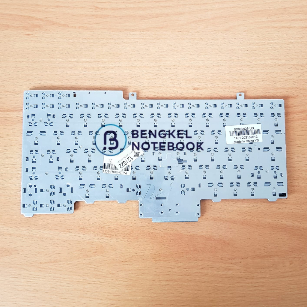 Keyboard  Dell Latitude E5300 E5400 E5410 M2500 M4200 E6400 E6410 No Pointer Ada Klik kanan kiri