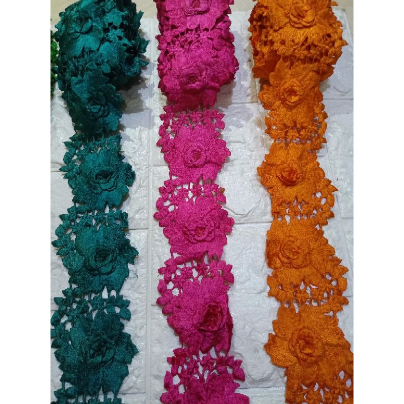 Renda bordir meteran bunga timbul