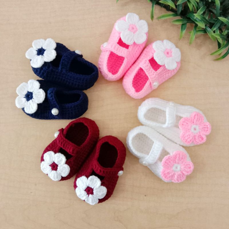 Prewalker Rajut baby shoes sepatu bayi perempuan/cewek 0-3bulan