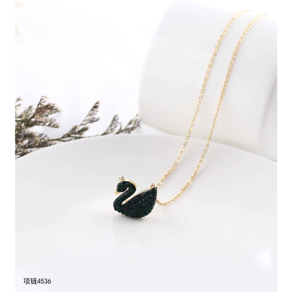 Kalung Titanium Bebek Hitam Permata Perhiasan Fashion 4536