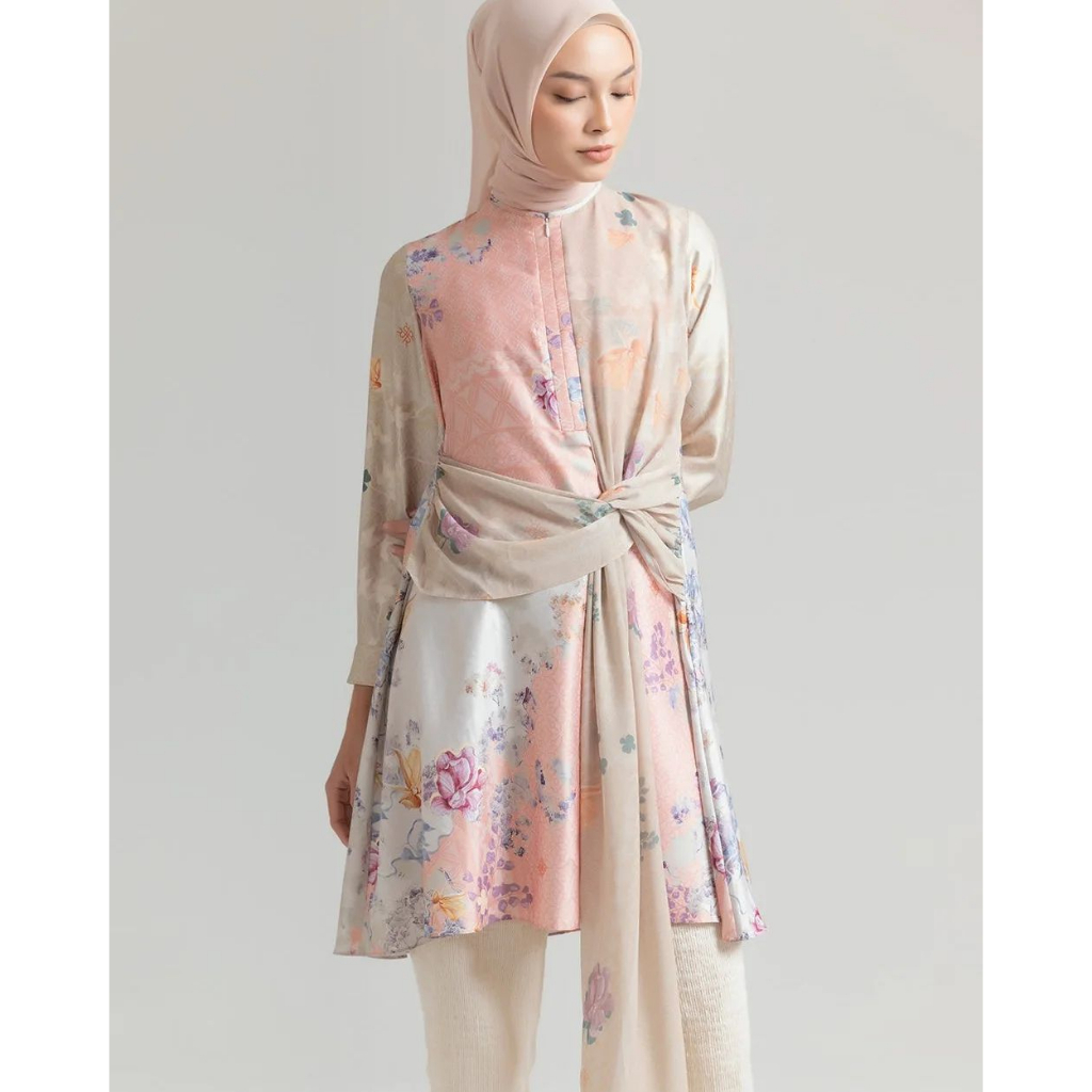 RIAMIRANDA Zura Tunic NEW ARRIVALS SANGSATA RAYA COLLECTION VOL II