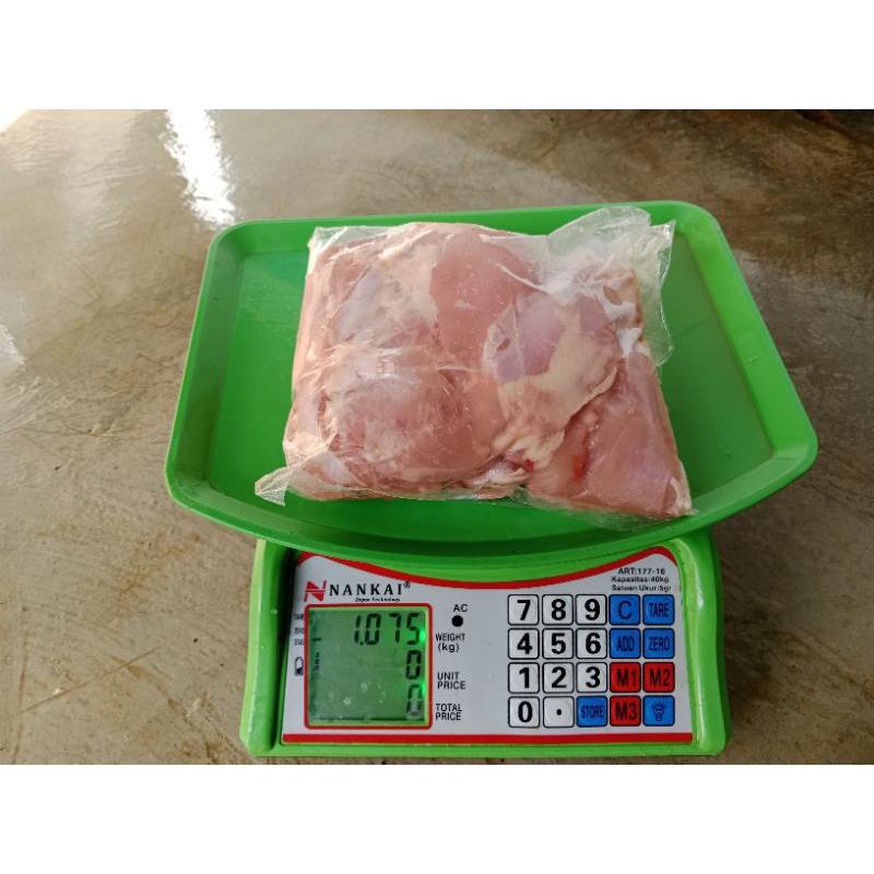 

boneles paha ayam, paha ayam tanpa tulang, daging paha ayam