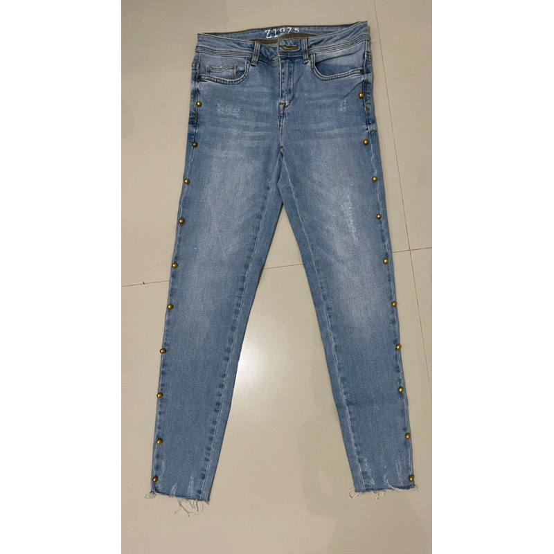 ZARA JEANS PRELOVED