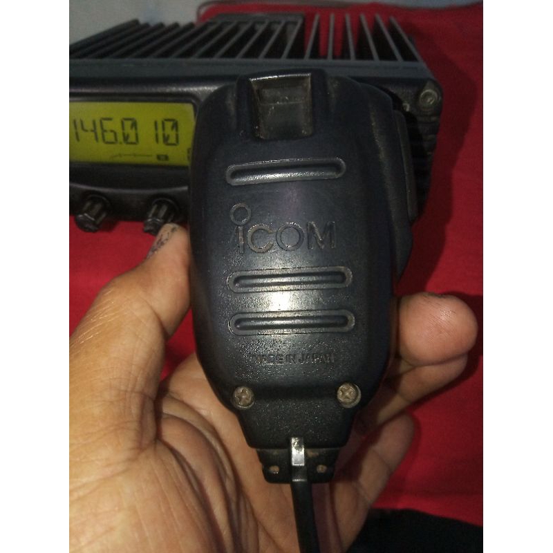 icom V8000