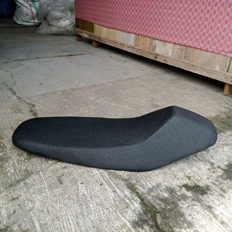 Jok revo fi kulit pasir kasar roadrace-Jok honda revo fi roadrace-Jok motor revo fi-Jok Roadrace rev
