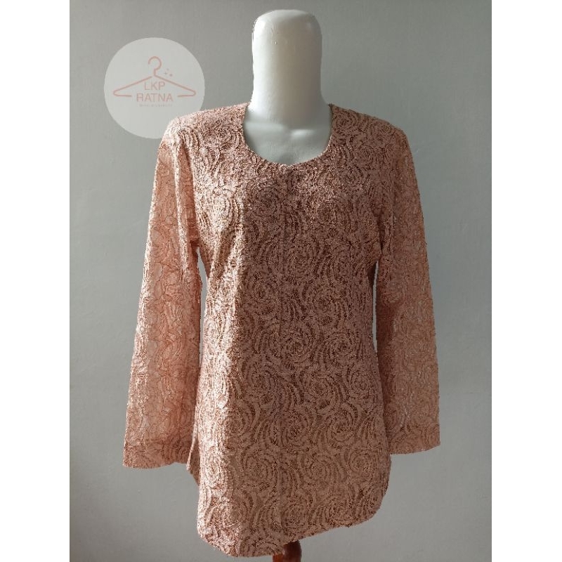 Preloved/baju bekas/kebaya/pager ayu