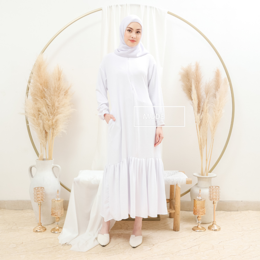 Gamis polos putih dan warna bahan crinkle airflow premium