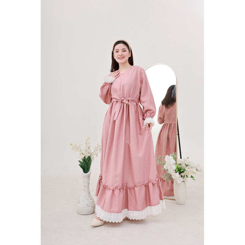 SHALMA MAXI (Ld 102 Pjg 137) - Gamis Azalea Dobby Polos Variasi Renda