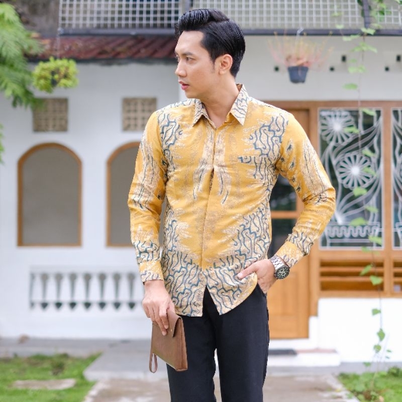 Kemeja Batik Pria Bahan Dobby Warna Kuning Eksklusif Kertojoyo New Terbaru Slimfit