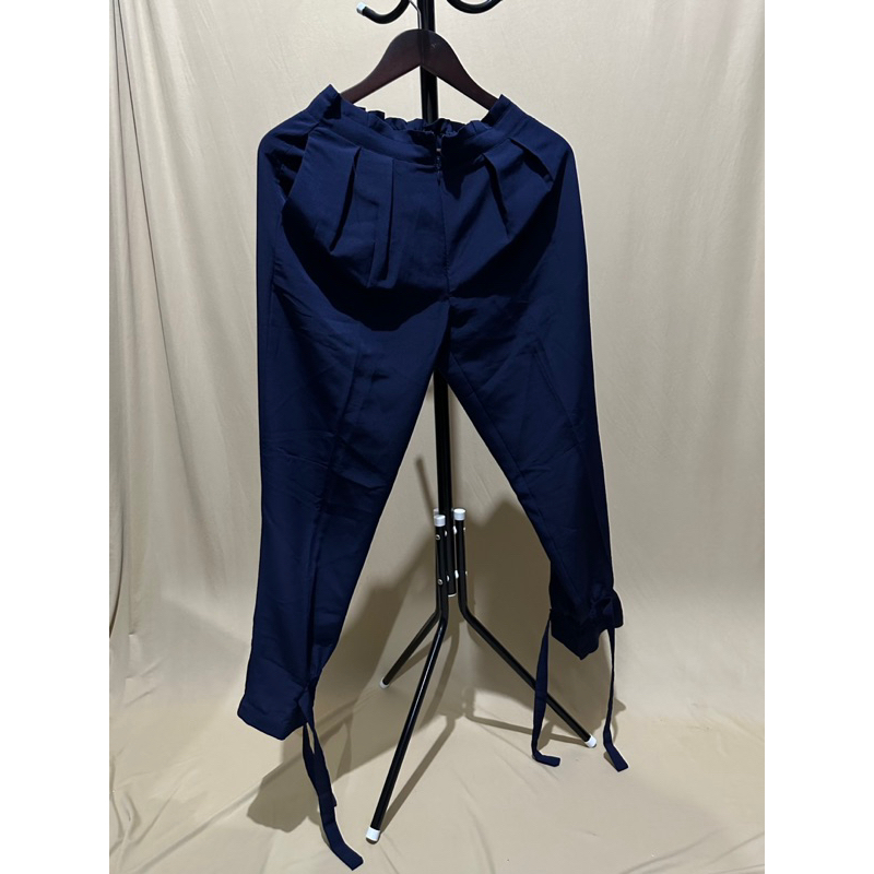 GAUDI | Celana Panjang Wanita Navy | Preloved