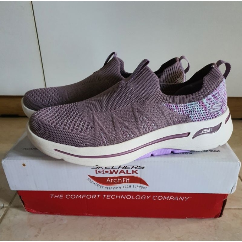 Skechers Go Walk Arch Fit